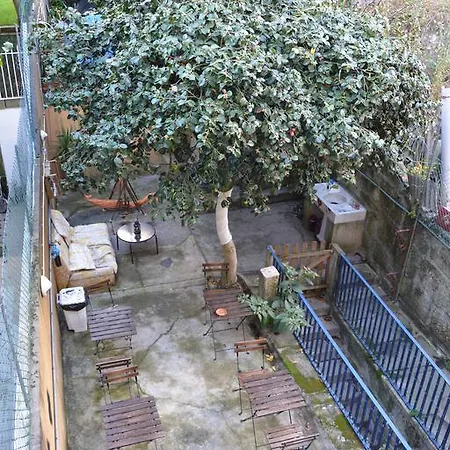 Hostal Alma *