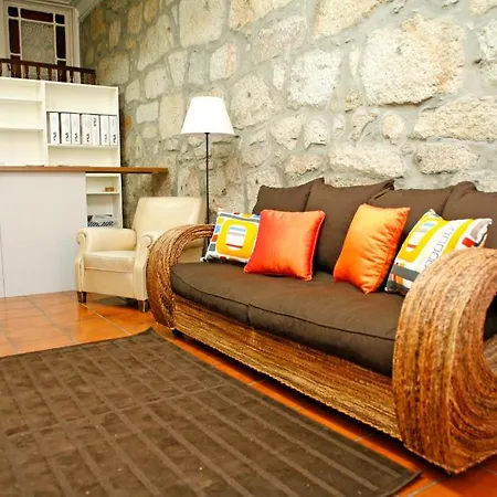 Alma Hostal